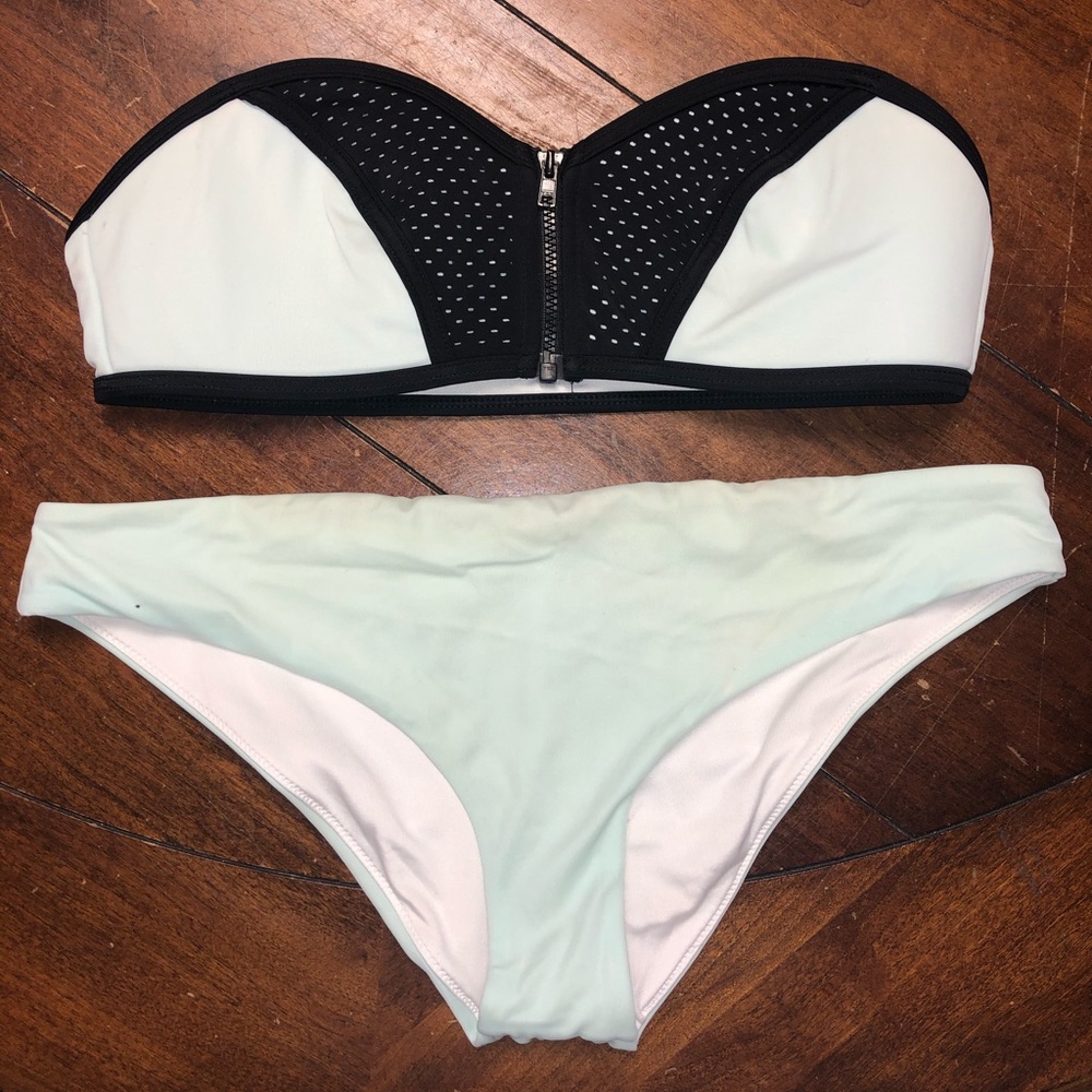VSPink Bathing Suit Top and Cheeky Bottom
